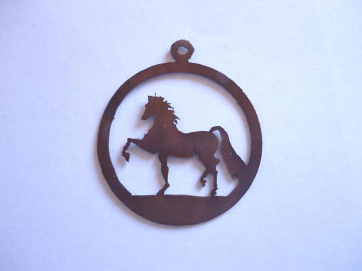 (image for) Gated horse in circle pendant #300-287